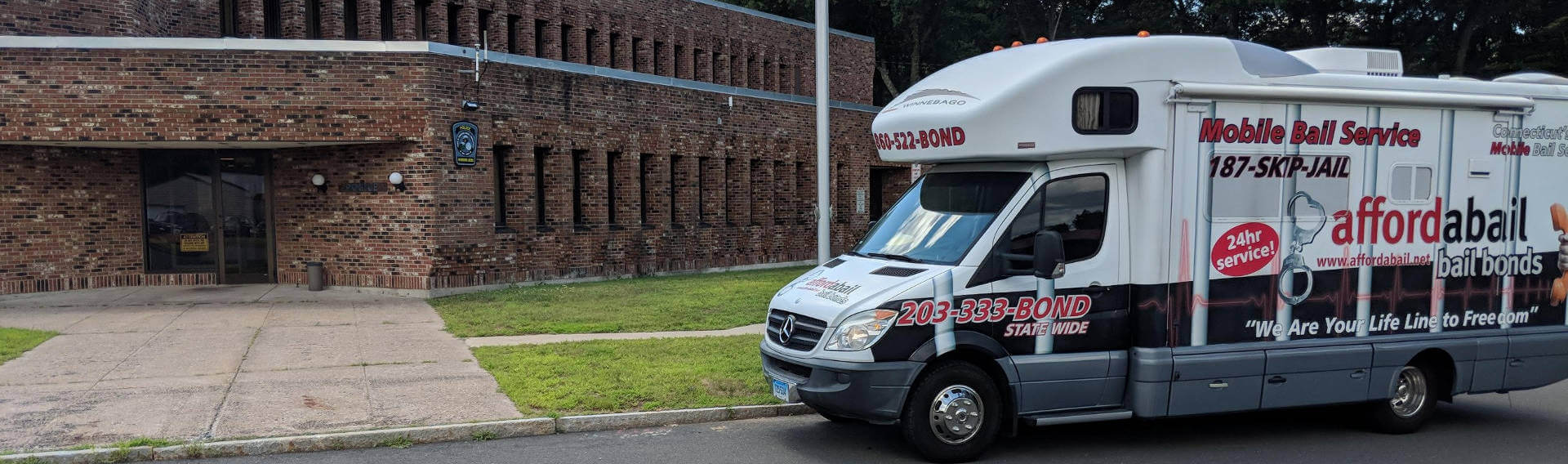 Mobile bail bonds service in Windsor Locks, CT